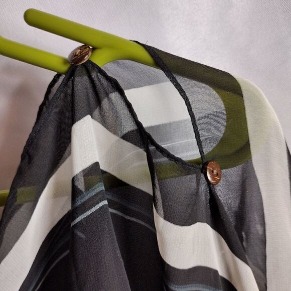 Shawl   - Picture 3 of 3